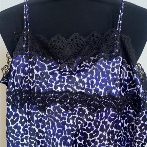 Victoria’s Secret lingerie Blue animal print leopard satin romper stretch - Picture 8 of 11